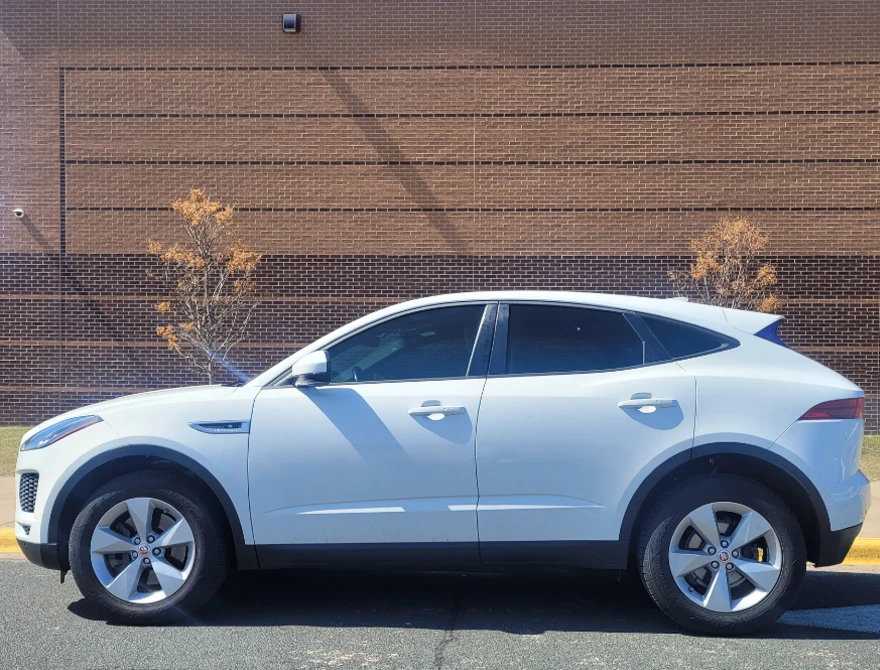 Jaguar E Pace